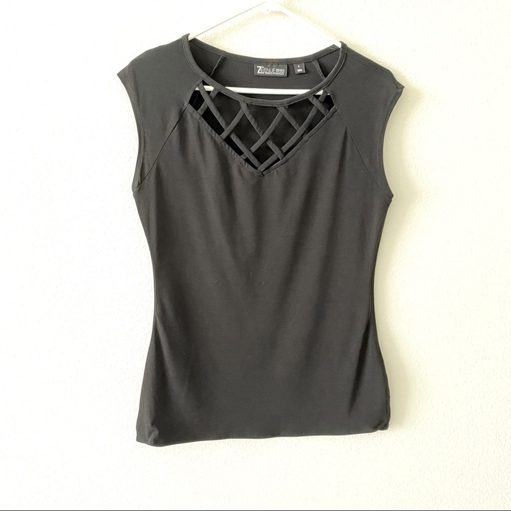 New York & Co neck detail top